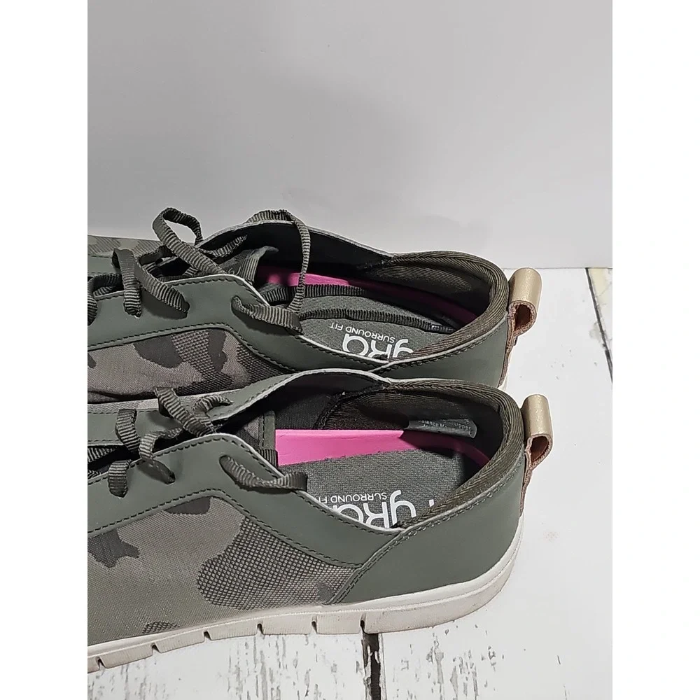 RYKA SURROUND FIT WOMEN GREEN CAMO PRINT SNEAKERS Size 9M